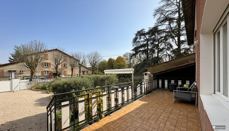 Maison - 96 m² - 4 pièces