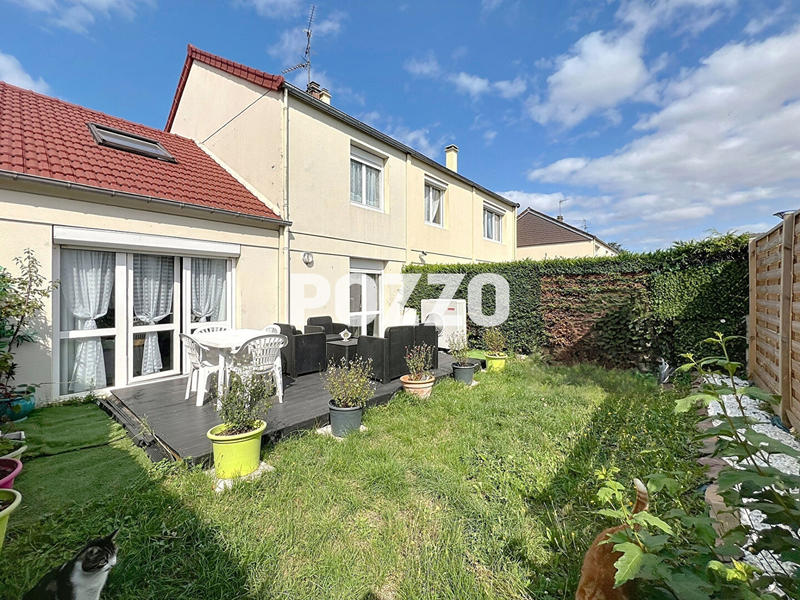 Maison - 79 m² - 5 pièces