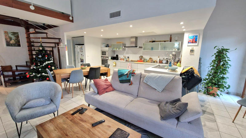 Duplex - 103 m² - 3 pièces