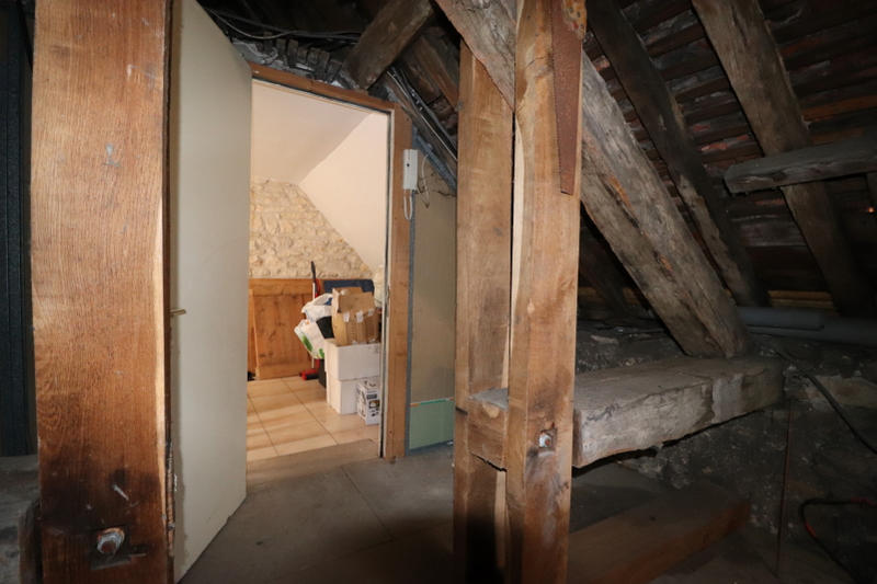 Immeuble - 230 m² - 6 pièces