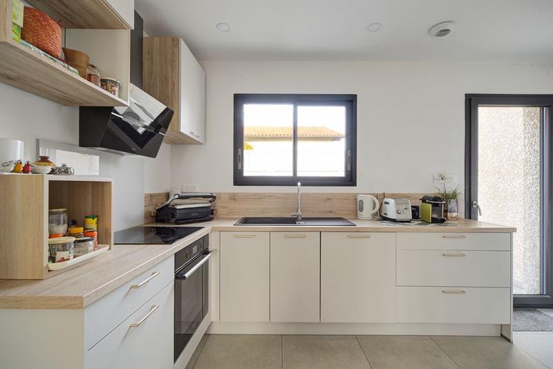 Maison - 90 m² - 5 pièces