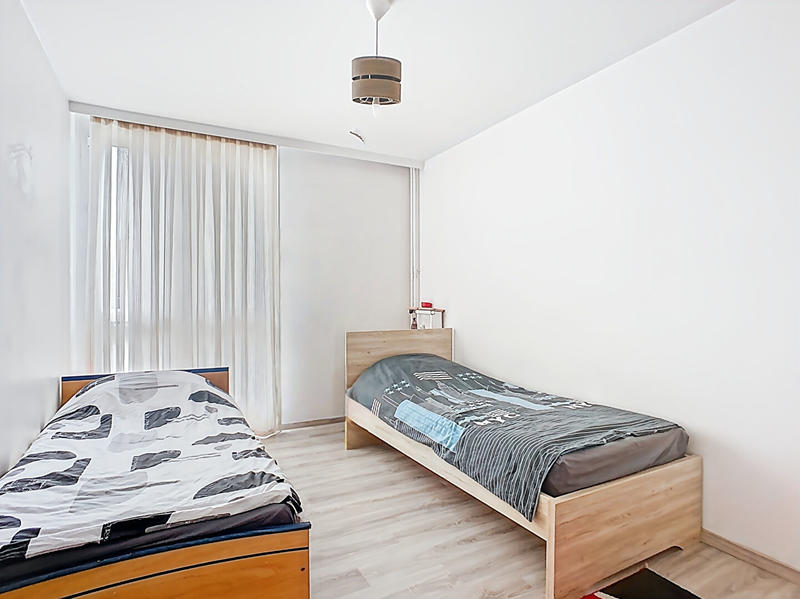 Appartement - 95 m² - 5 pièces