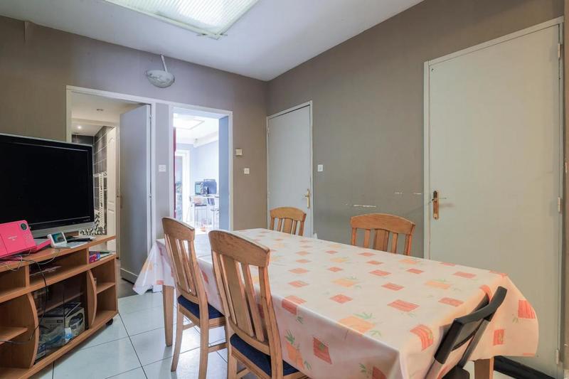 Maison - 148 m² - 9 pièces