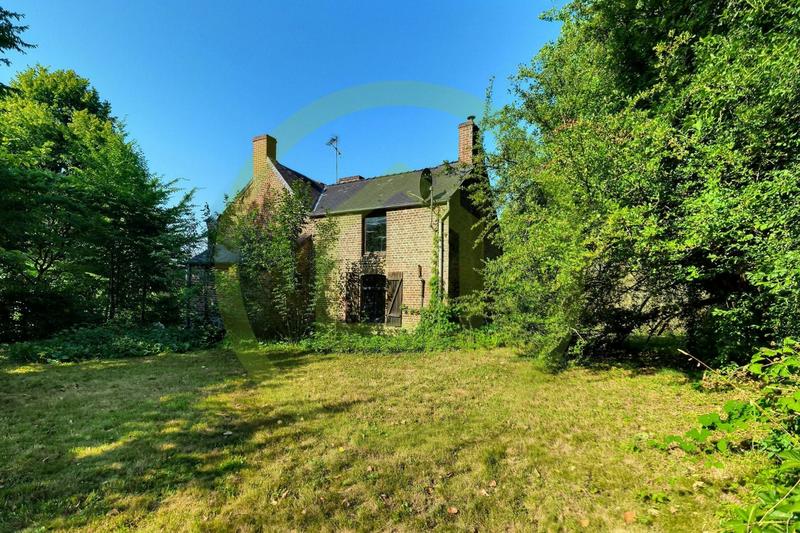 Maison - 225 m² - 7 pièces