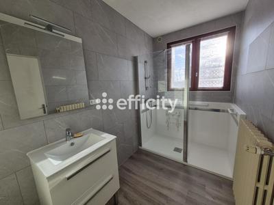 Maison - 134 m² - 6 pièces