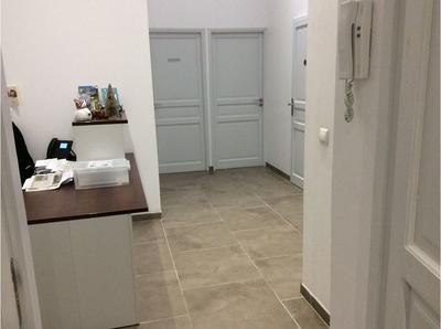 Local commercial - 128 m² - 5 pièces