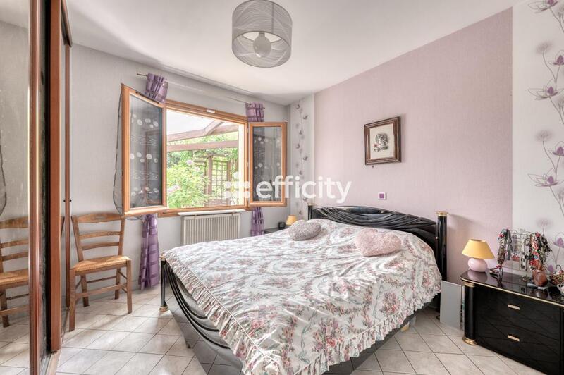 Pavillon - 114 m² - 6 pièces