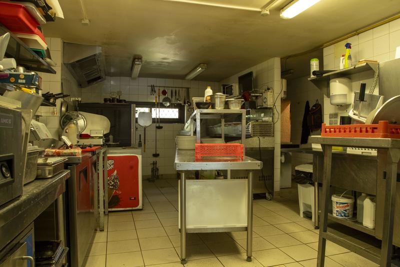 Fonds de commerce - Magasins - 200 m²