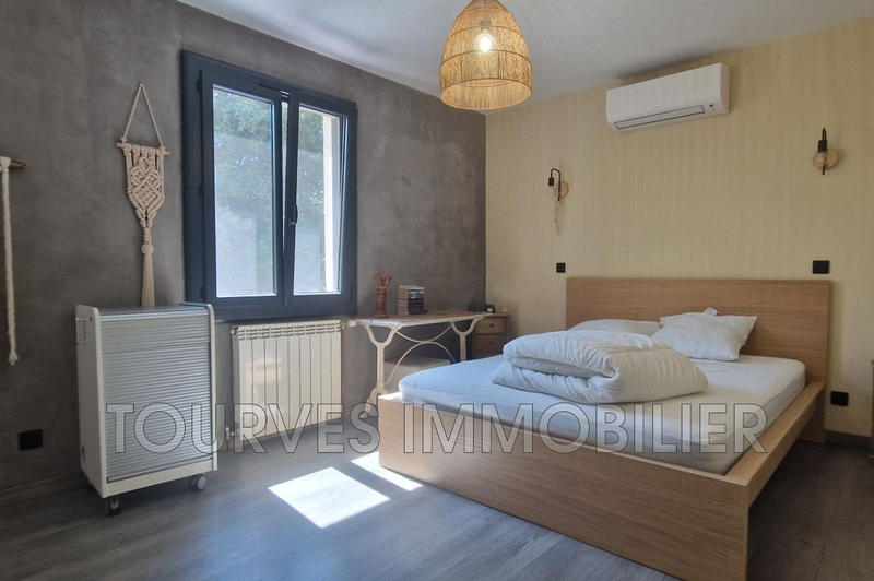Villa - 226 m² - 5 pièces