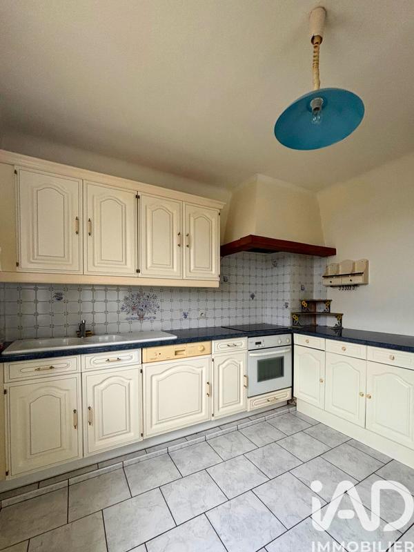 Maison - 178 m² - 7 pièces