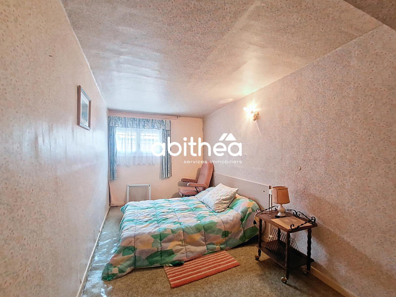 Maison - 170 m² - 8 pièces