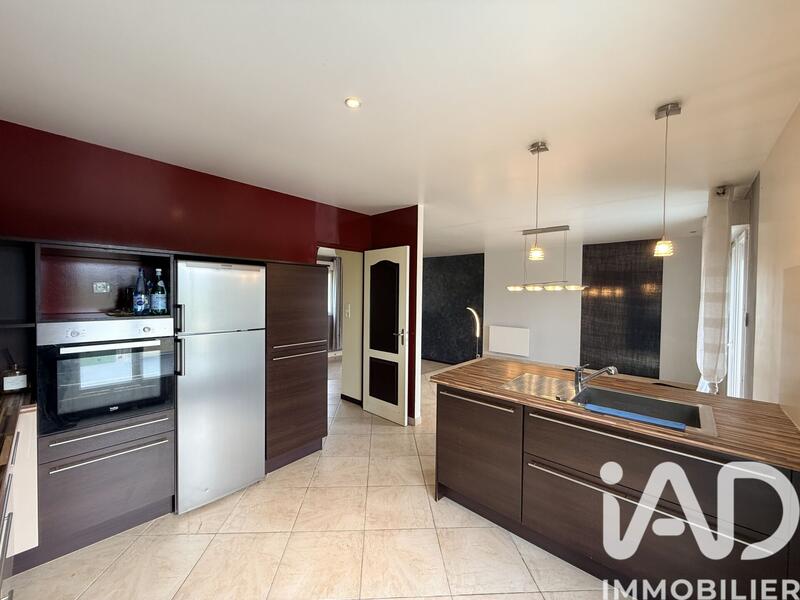 Maison - 148 m² - 5 pièces