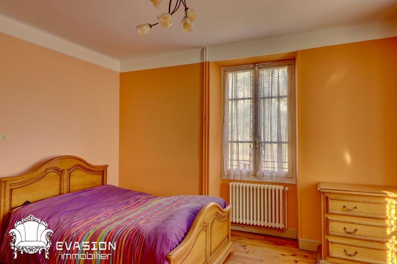 Maison ancienne - 166 m² - 6 pièces