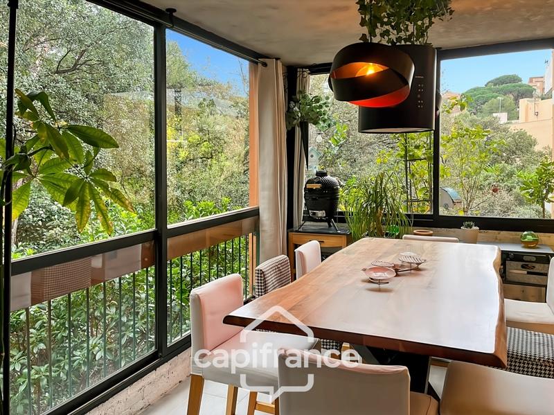 Appartement - 81 m² - 4 pièces