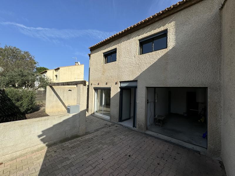 Maison - 97 m² - 6 pièces