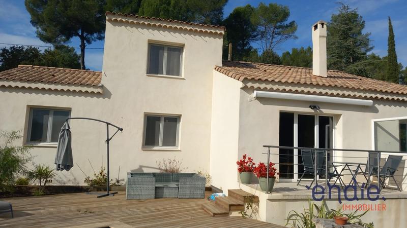 Maison - 140 m² - 4 pièces