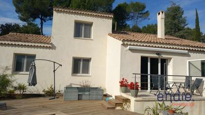 Maison - 140 m² - 4 pièces