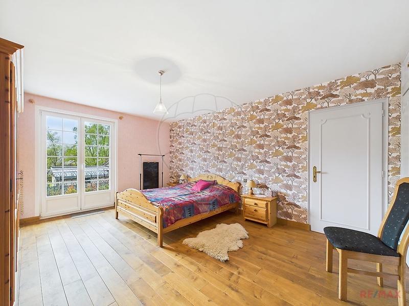 Appartement - 272 m² - 6 pièces