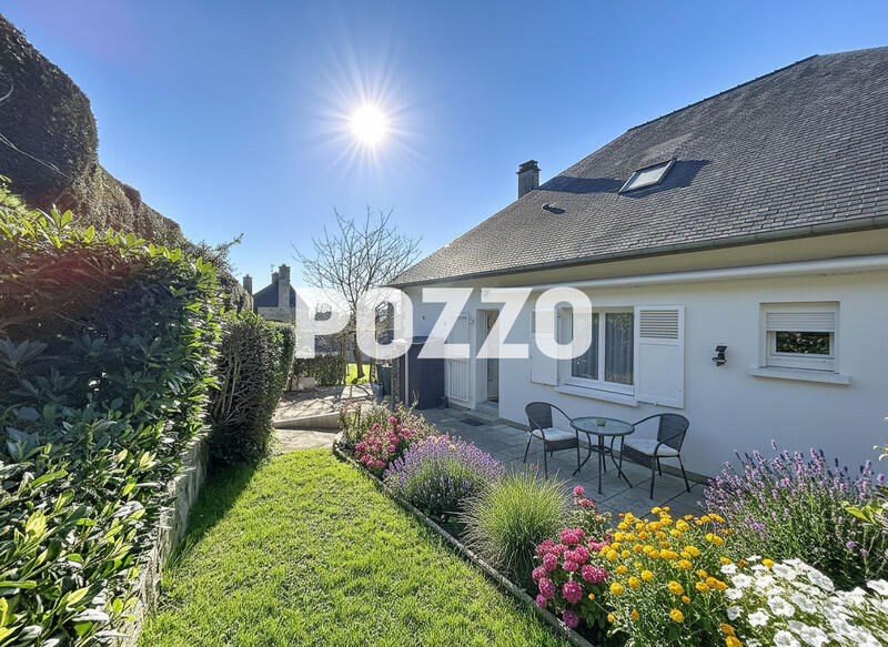 Maison - 153 m² - 5 pièces