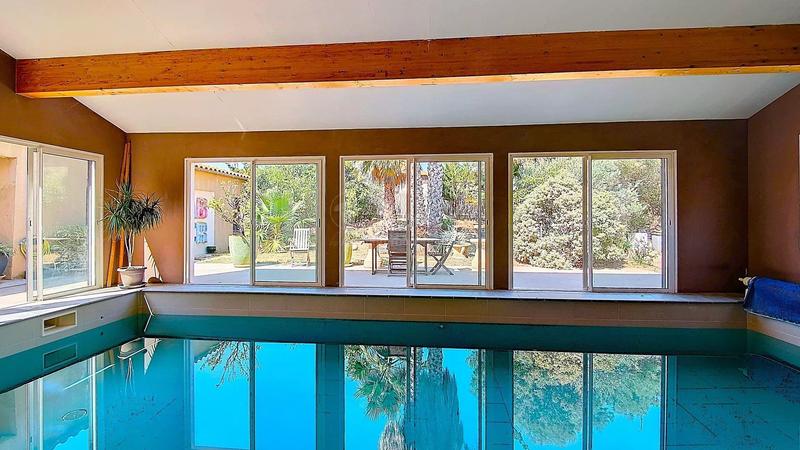 Maison - 209 m² - 7 pièces