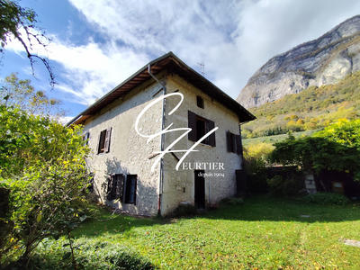 Maison ancienne - 100 m² - 5 pièces