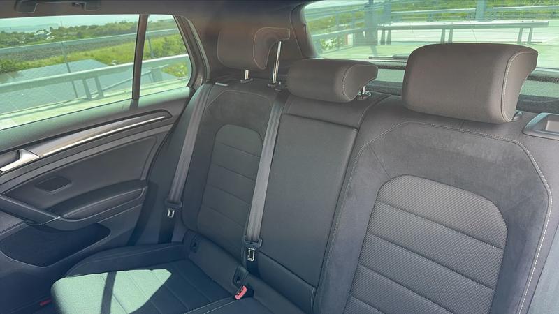 Volkswagen Golf VII 2.0 Tsi 300 4Motion Dsg7 R - Automatique