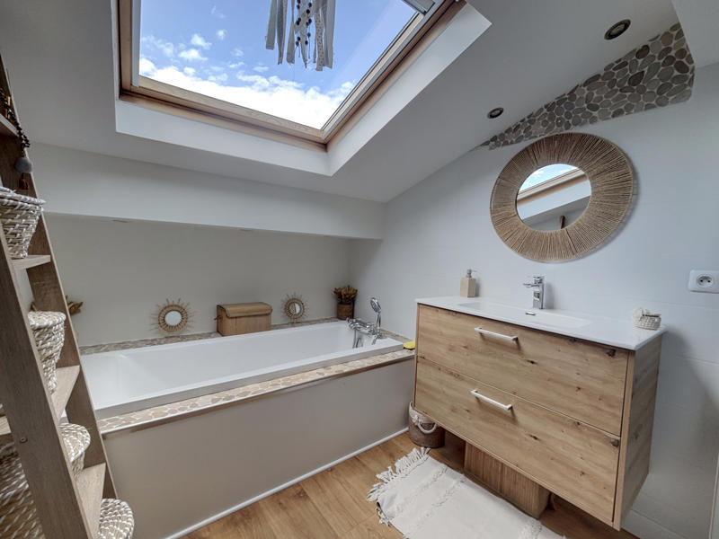 Triplex - 190 m² - 4 pièces