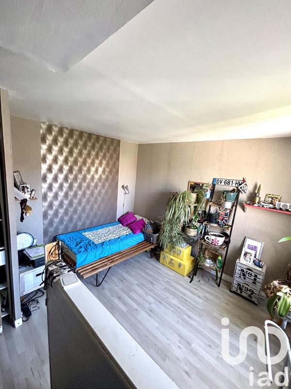 Maison - 95 m² - 5 pièces