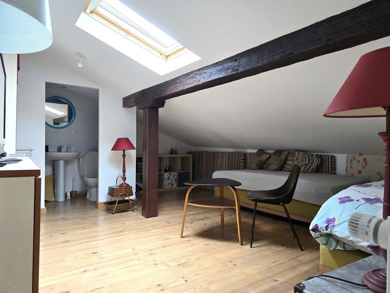 Appartement - 89 m² - 3 pièces