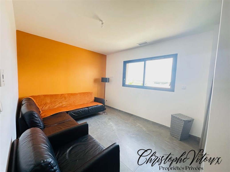 Demeure - 173 m² - 6 pièces