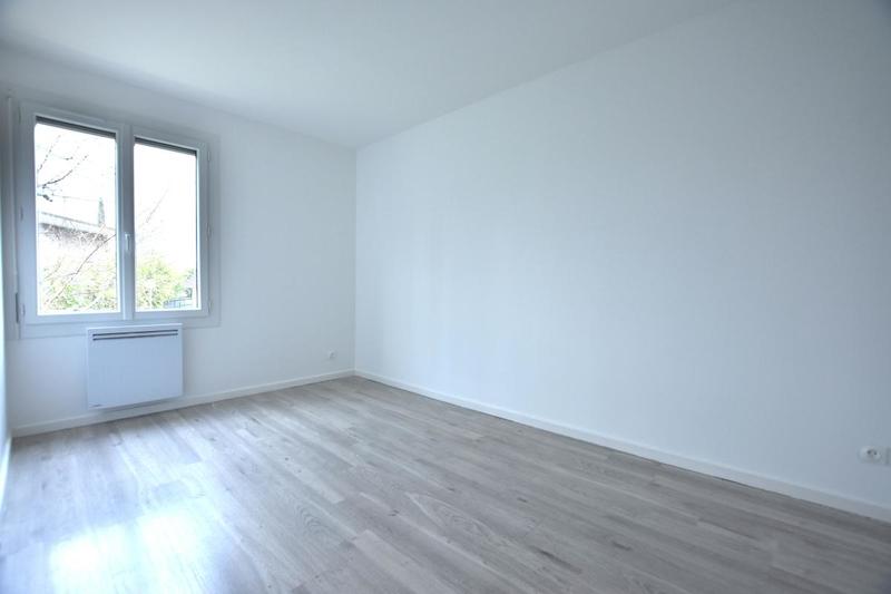 Appartement - 80 m² - 2 pièces