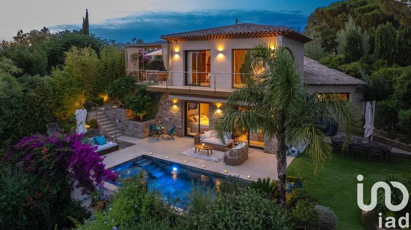 Maison de maîtres - 185 m² - 6 pièces