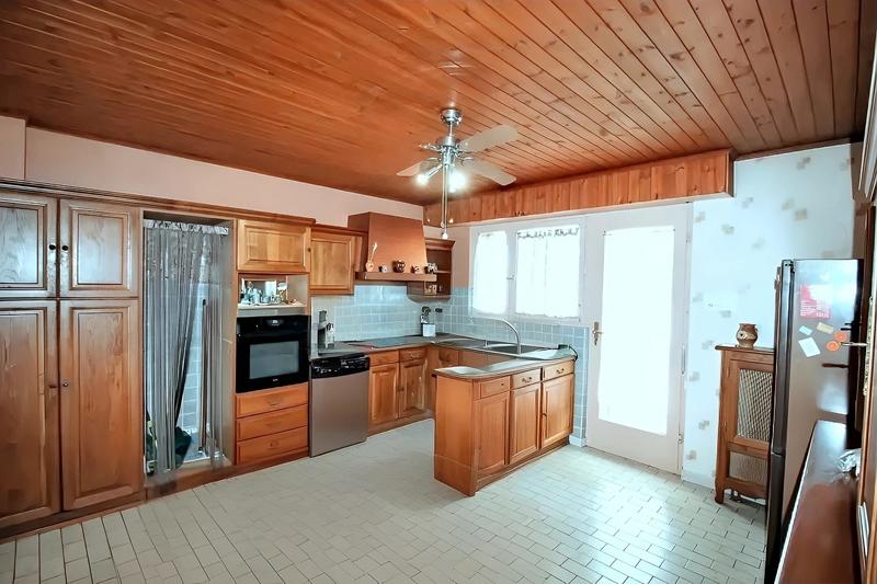 Maison - 178 m² - 6 pièces