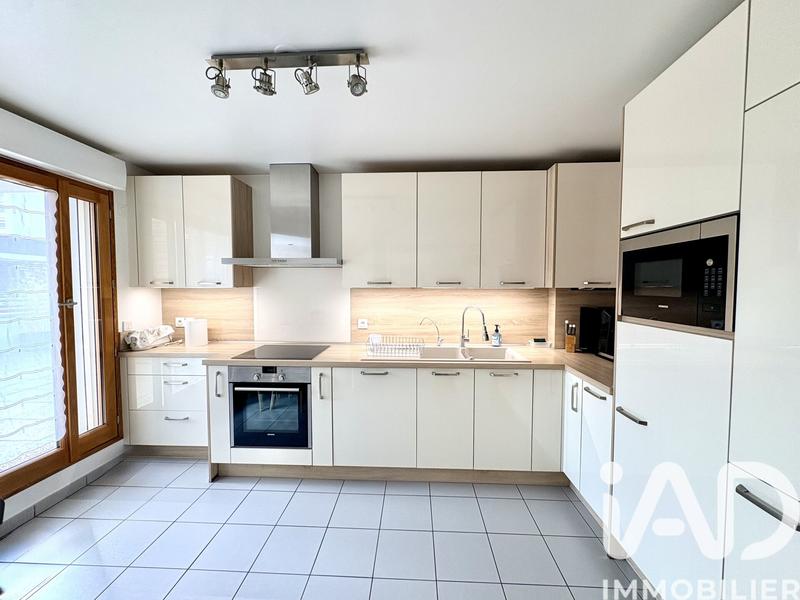 Appartement - 109 m² - 5 pièces