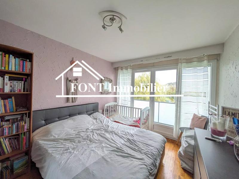 Appartement - 80 m² - 4 pièces