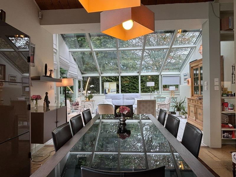 Propriété - 237 m² - 11 pièces