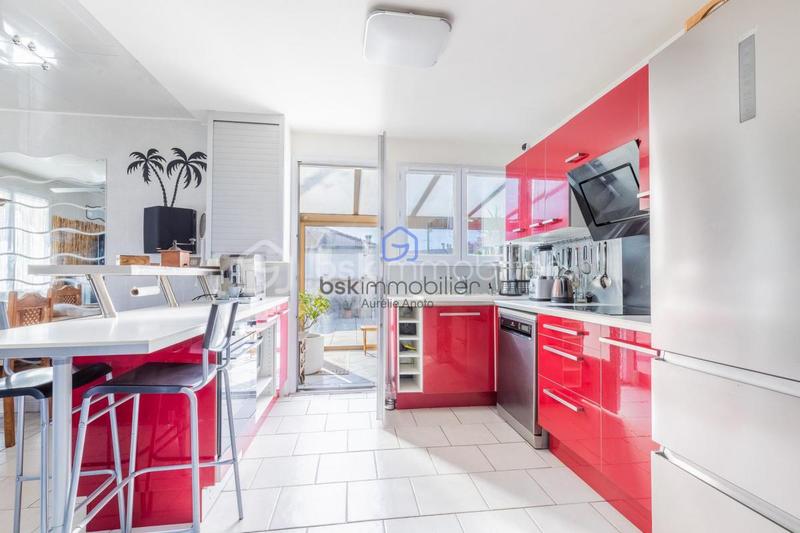 Maison - 89 m² - 5 pièces