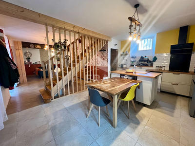 Maison - 145 m² - 5 pièces