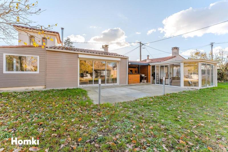 Maison - 192 m² - 6 pièces