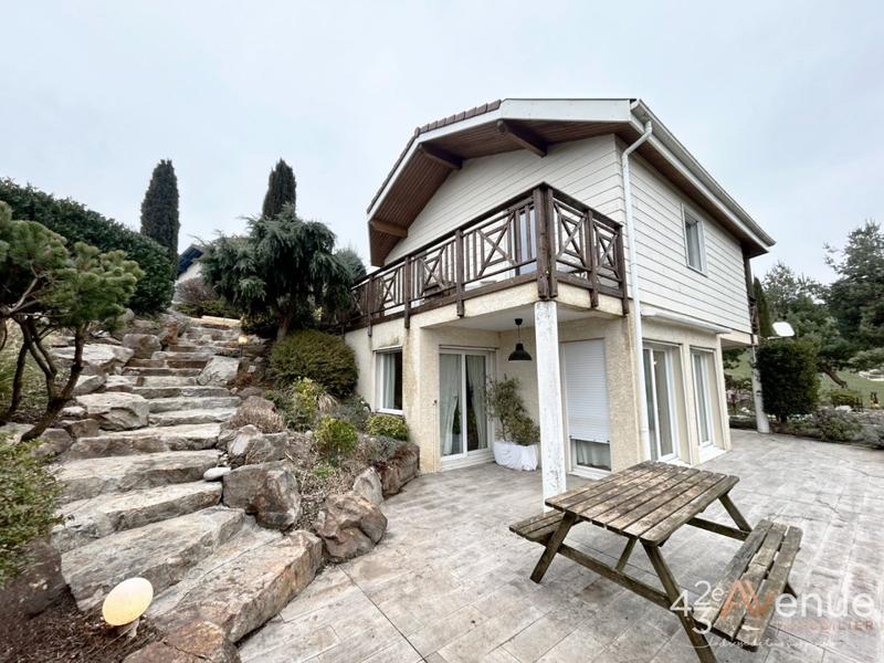 Maison - 150 m² - 5 pièces