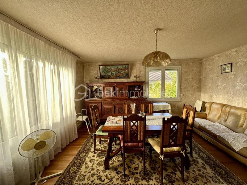 Pavillon - 110 m² - 5 pièces