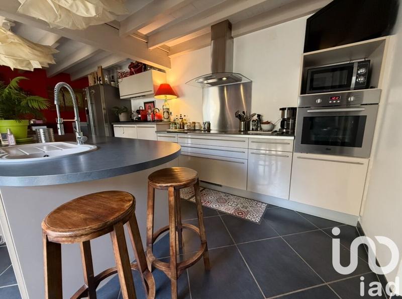 Maison - 170 m² - 6 pièces