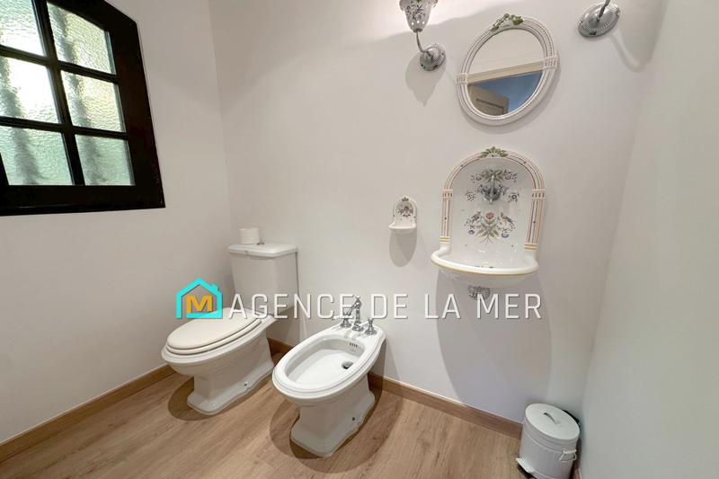 Mas - 130 m² - 6 pièces