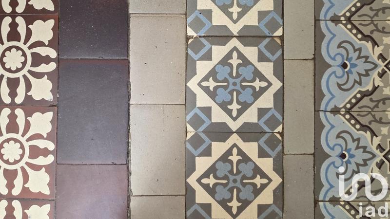 Maison - 255 m² - 10 pièces