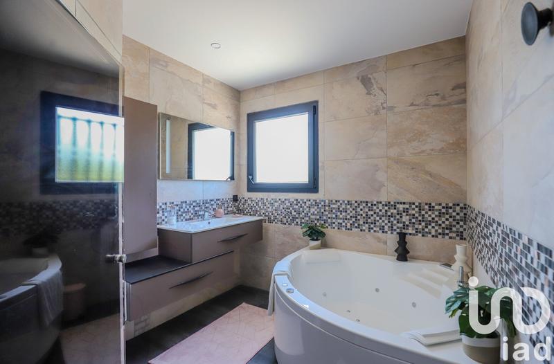 Maison - 146 m² - 5 pièces