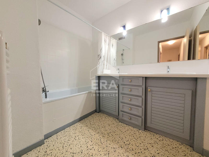 Appartement - 48 m² - 2 pièces