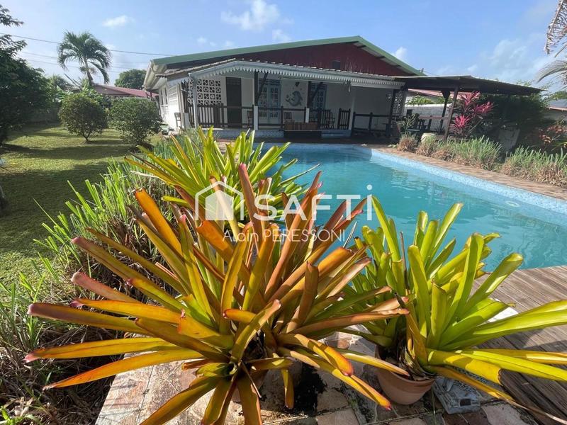 Maison - 102 m² - 5 pièces