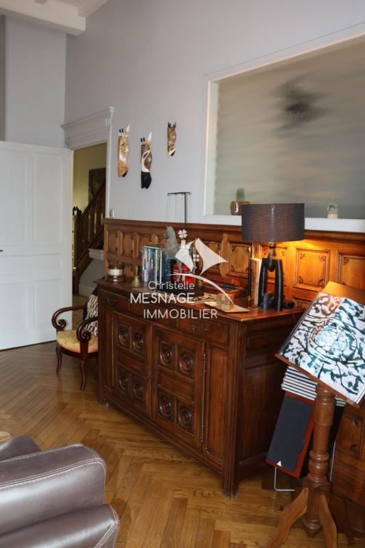 Maison - 236 m² - 8 pièces