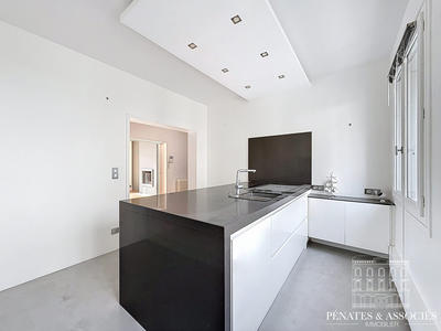 Maison contemporaine - 200 m² - 6 pièces