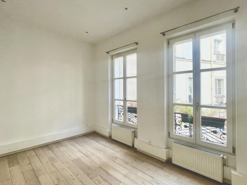 Appartement - 80 m² - 4 pièces